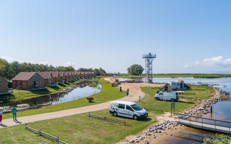 Drevernos kempingas prie Kuršių marių